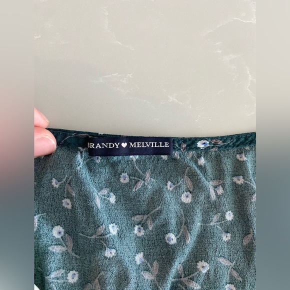 Cross over / Tie top - Picture 4 of 4